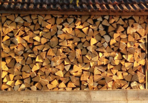 Brennholzhandel Asten Brennholz Lagerung